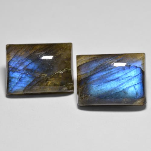 マルチカラー ラブラドライト 宝石 - 12.3ct バゲットカボション (ID: 605854)