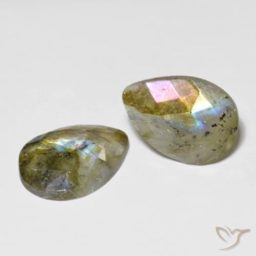 15.67 ct Pear Checkerboard Labradorite, 18.2 x 13.2 mm From Madagascar, Photo A