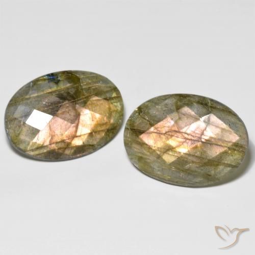 31.65 ct Oval Checkerboard Labradorite, 25.3 x 18.2 mm From Madagascar, Photo A