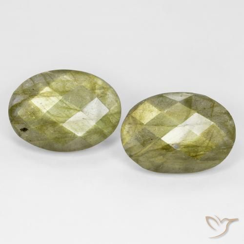 16.55 ct Oval Checkerboard Labradorite, 18.1 x 13.1 mm From Madagascar, Photo A