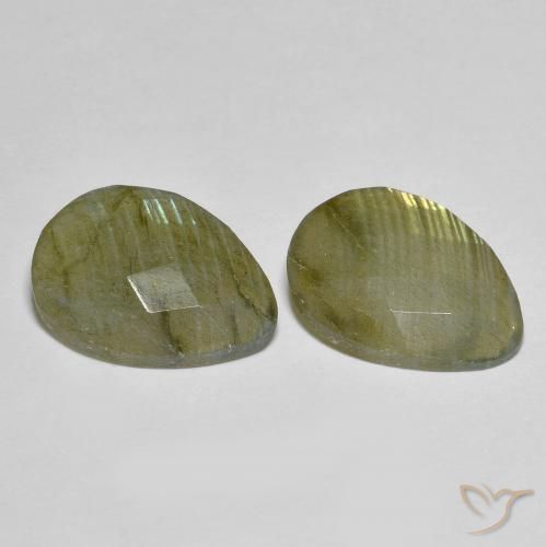 Labradorite Gemstones in 16 x 12 mm (calibrated) Size for Sale, Labradorite Stones in Multicolor Color