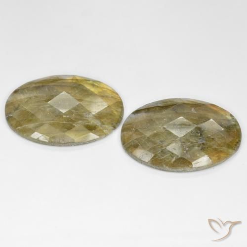Labradorite Gemstones in 25 x 18 mm (calibrated) Size for Sale, Labradorite Stones in Multicolor Color
