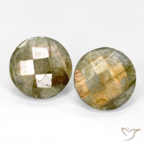 Coppia Labradorite taglio rotondo da 12,2mm abbinati - Peso 9,29 ct totali / media. 4,65 ct ciascuno, colore Multicolore in purezza Translucent, pietra preziosa naturale non trattati, durezza Mohs 6 - 6,5, Photo A