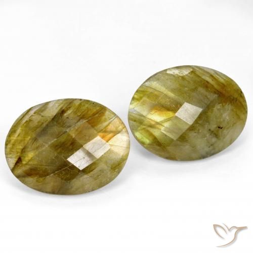 2 pièces assorties de labradorite Multicolore Ovale de taille 19,5 x 15,1mm, poids total de 19,29 ct / moyenne de 9,65 ct chacune, Multicolore avec pureté Translucide, pierre gemme naturelle Non traité, dureté de Mohs 6 à 6.5, Photo A