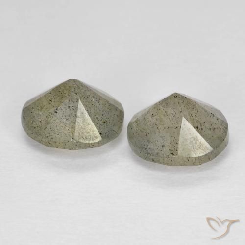 Labradorite Gemstones in 7.2 x 6 mm Size for Sale, Labradorite Stones in Multicolor Color