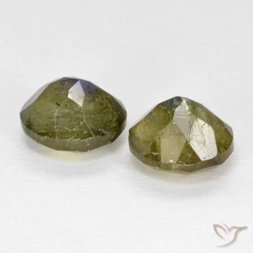 Labradorite Gemstones in 7 x 7 mm (calibrated) Size for Sale, Labradorite Stones in Multicolor Color