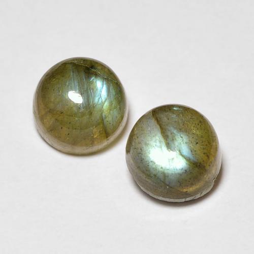 Passendes Paar 5,2mm Rund Cabochon runder Labradorit, Gewicht von insgesamt 1,4 ct/Durchschn. je 0,7 ct, passendes Labradorit-Paar in Translucent Reinheit in Mehrfarbig Farbe, Garantiert natürliche Edelsteine, Mohs-Härte 6 - 6,5, Photo A