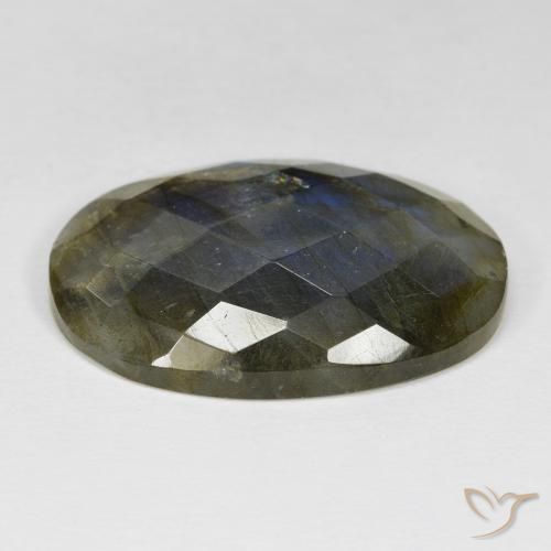 Labradorite Gemstone in 30 x 20.6 mm Size for Sale, Labradorite Stone in Multicolor Color