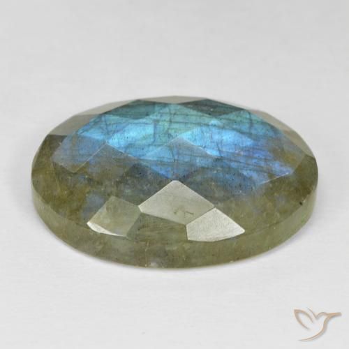 Labradorite Gemstone in 31.7 x 20.4 mm Size for Sale, Labradorite Stone in Multicolor Color