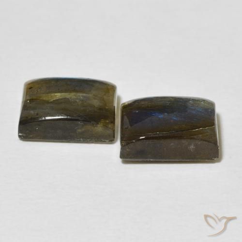 Labradorite Gemstones in 9 x 7 mm (calibrated) Size for Sale, Labradorite Stones in Multicolor Color