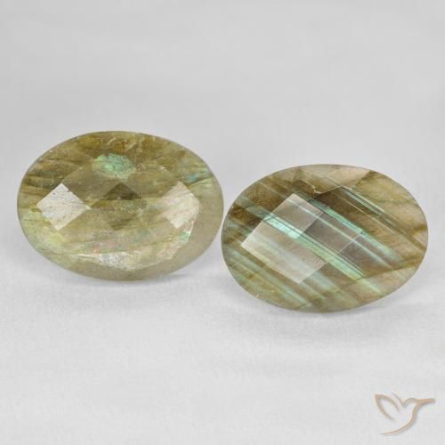 15.34ctw Natural Multicolor Labradorite, Oval, Translucent