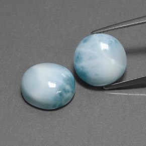 13.47 ct Green Larimar Gemstone, Larimar Gem in Round Cabochon Shape for Sale.