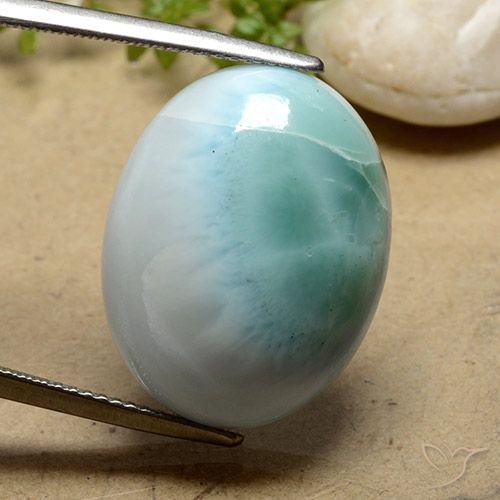 18.93 ct Oval Larimar, 21 x 16.3 mm From the Dominican Republic, Photo A