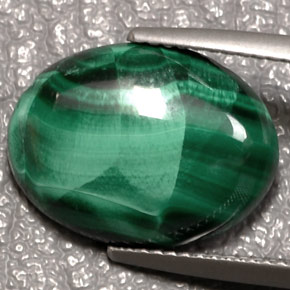 7.84 ct Green Malachite Gemstone, Malachite Gem in Oval Cabochon Shape for Sale.