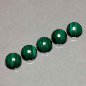 5.46 ct Green Malachite Stone, Natural Malachite in Round Cabochon Shape for Sale