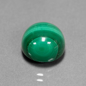 7.38 ct Green Malachite Gemstone, Malachite Gem in Round Facet Shape for Sale.