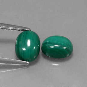 4.39 ct Green Malachite Stone, Natural Malachite in Oval Cabochon Shape for Sale