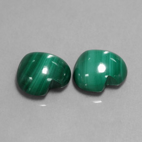 5.70 ct Green Malachite Stone, Natural Malachite in Heart Cabochon Shape for Sale