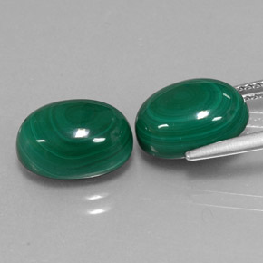 Malachite Gemstone in 11.3 x 8.1 mm Size for Sale, Malachite Stone in Multicolor Green Color