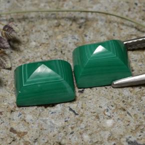 Malachite Gemstones in 9 x 7.3 mm Size for Sale, Malachite Stones in Multicolor Green Color