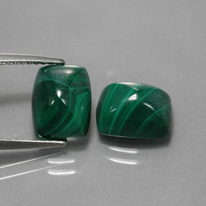 6.31 ct Green Malachite Gemstone, Malachite Gem in Baguette Cabochon Shape for Sale.