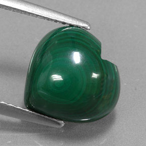 6.74 ct Green Malachite Gemstone, Malachite Gem in Heart Cabochon Shape for Sale.