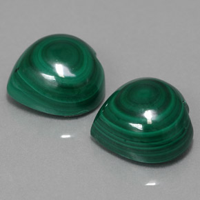 17.57 ct Green Malachite Stone, Natural Malachite in Heart Cabochon Shape for Sale