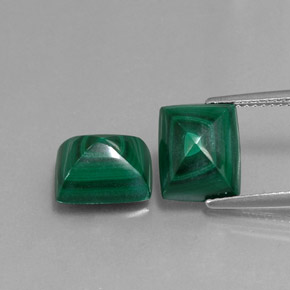 9.77 ct Green Malachite Gemstone, Malachite Gem in Baguette Cabochon Shape for Sale.