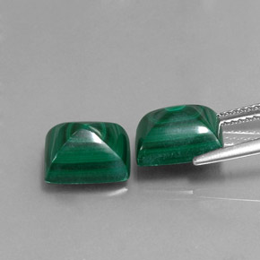 Malachite Gemstone in 9.8 x 8 mm Size for Sale, Malachite Stone in Multicolor Green Color