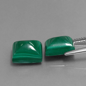 Malachite Gemstone in 10.2 x 8.1 mm Size for Sale, Malachite Stone in Multicolor Green Color
