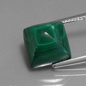 10.70 ct Green Malachite Gemstone, Malachite Gem in Square Cabochon Shape for Sale.