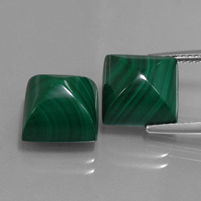 16.20 ct Green Malachite Gemstone, Malachite Gem in Square Cabochon Shape for Sale.