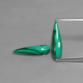 4.52 ct Green Malachite Gemstone, Malachite Gem in Pear Cabochon Shape for Sale.