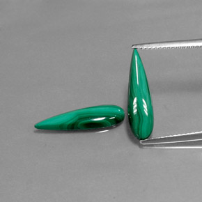 4.50 ct Green Malachite Gemstone, Malachite Gem in Pear Cabochon Shape for Sale.