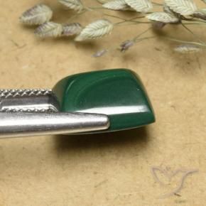 Malachite Gemstone in 11.4 x 10.4 mm Size for Sale, Malachite Stone in Green Color