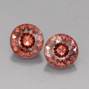 2.93 ct Orange Malaya Garnet Gemstone, Malaya Garnet Gem in Round Facet Shape for Sale.