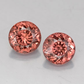 2.83 ct Orange Malaya Garnet Gemstone, Malaya Garnet Gem in Round Facet Shape for Sale.