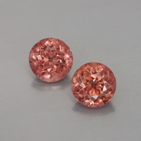 2.09 ct Orange Malaya Garnet Gemstone, Malaya Garnet Gem in Round Facet Shape for Sale.