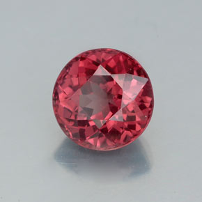 3.24 ct Pink Malaya Garnet Stone, Natural Malaya Garnet in Round Facet Shape for Sale