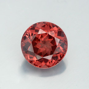 3.54 ct Pink Malaya Garnet Gemstone, Malaya Garnet Gem in Round Facet Shape for Sale.