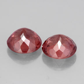 Malaya Garnet Gemstone in 8 mm (calibrated) Size for Sale, Malaya Garnet Stone in Rose Color