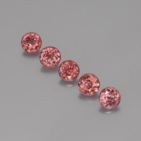 4.19 ct Orange Malaya Garnet Gemstone, Malaya Garnet Gem in Round Facet Shape for Sale.
