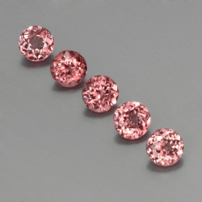 3.01 ct Orange Malaya Garnet Gemstone, Malaya Garnet Gem in Round Facet Shape for Sale.