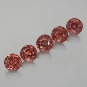 Deep Wine Red Malaya-Granat Edelstein - 0.7ct Rund Facettenschliff (ID: 357768)