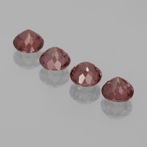 Malaya Garnet Gemstone in 5.2 mm Size for Sale, Malaya Garnet Stone in Pinkish Rose Color