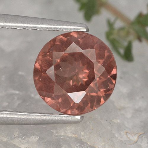 1.65ct Natural Brick Red Malaya Garnet, Round, VS