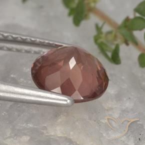 Malaya Garnet Gemstone in 7 mm (calibrated) Size for Sale, Malaya Garnet Stone in Brick Red Color
