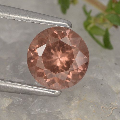 0.93ct Natural Medium-Dark Pink Malaya Garnet, Round, VS