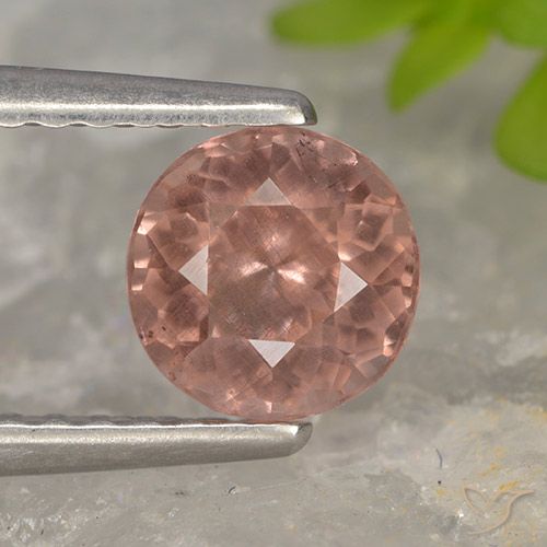 0.84ct Natural Medium Pink Malaya Garnet, Round, VS