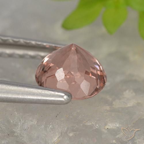 Malaya Garnet Gemstone in 5.3 mm Size for Sale, Malaya Garnet Stone in Medium Pink Color